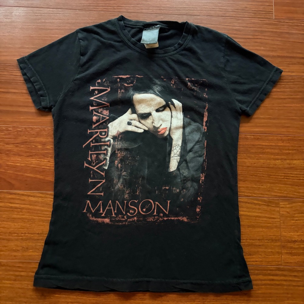 Marilyn Manson Women XS Black T-Shirt Eat Me Drink Me Heart Giant Tag Y2K Goth